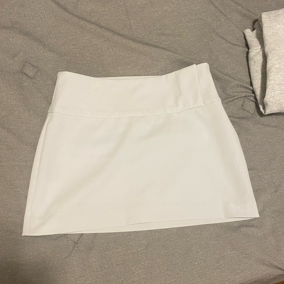 Sunday Best Wendy miniskirt - Picture 5 of 5